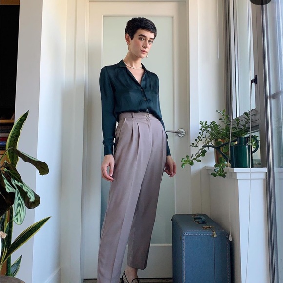 Tops - Green sateen button up top